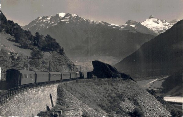 Lötschbergbahn bei Brig, Tunetschhorn - Hüllehorn - Bortelhorn Vorderseite