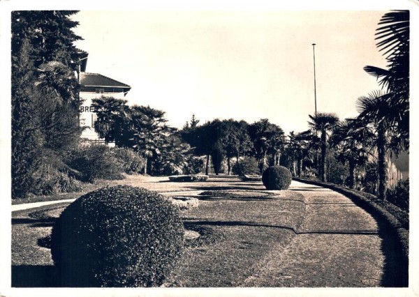 Brissago (Lago Maggiore) Kurhaus Brenscino S.E.V. Gartenpartie Vorderseite