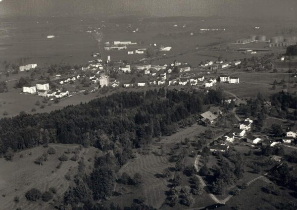 6343 Risch-Rotkreuz ZG, Küntwil/ Hintergrund: Suurstoffi Vorderseite