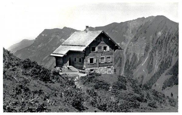 Lidernenhütte, Mythen Vorderseite