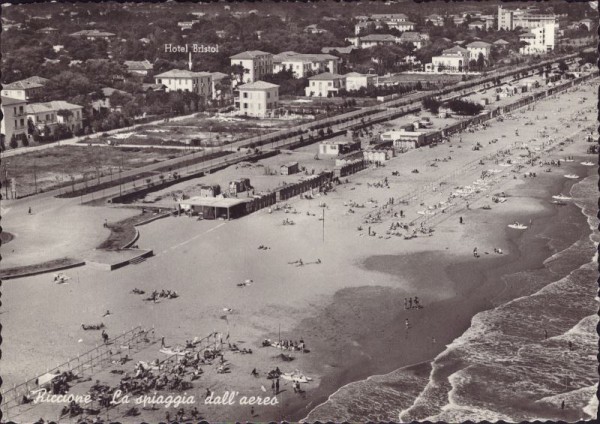 Riccione - La spiaggia dall'aereo