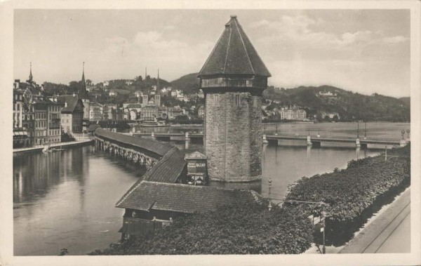 Luzern. Kapellbrücke und Wasserturm
 Vorderseite