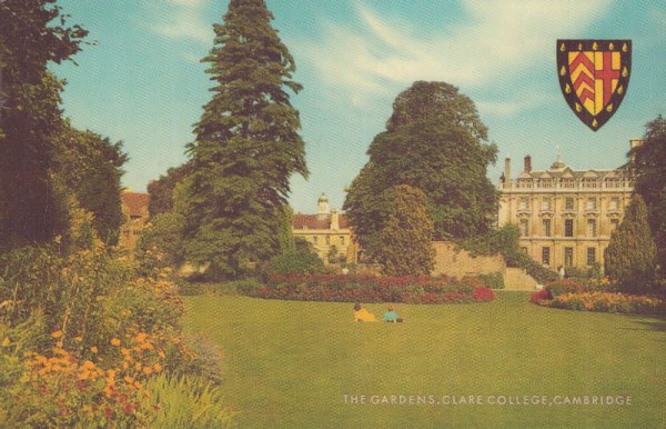 Cambridge, the Gardens, Clare College