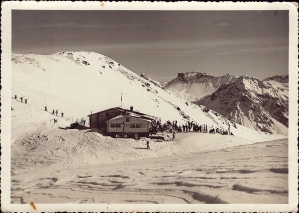 Arosa. Weisshornsattelhütte des SCA 2401m. 1940