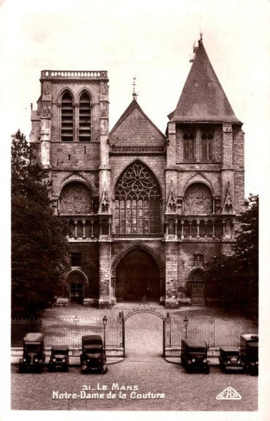 Église Notre-Dame de la Couture Vorderseite