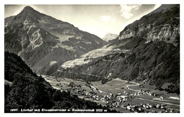 Linthal mit Klausenstrasse Vorderseite