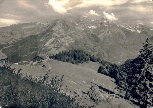 Berggasthaus Brusti. Blick gegen grosse Windgälle Vorderseite