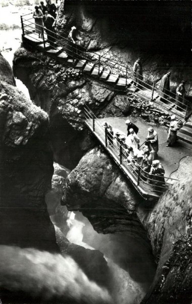 Lauterbrunnen, Trümmelbachschlucht Vorderseite