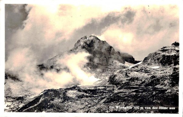 Gross Windgällen von der Hütte aus Vorderseite