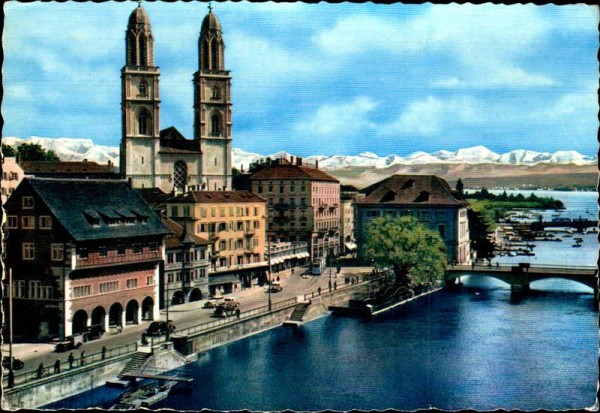Zürich. Limmat, Grossmünster und die Alpen Vorderseite