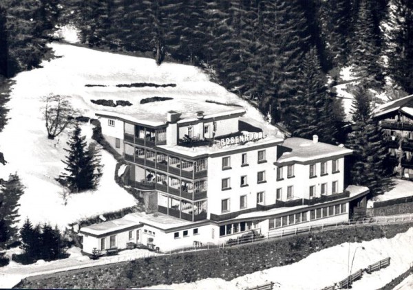 Sporthotel Rosenhügel Garni, Davos - Platz  -  Flugaufnahmen Vorderseite