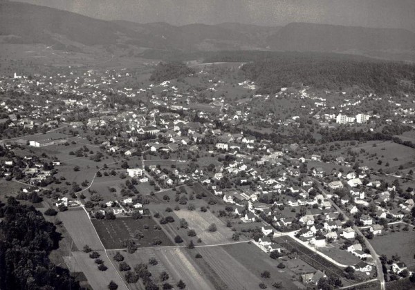 Niedererlinsbach SO, Flugaufnahme Vorderseite