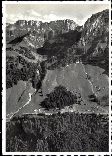 Im Alpstein - Berggasthaus Ebenalp Vorderseite