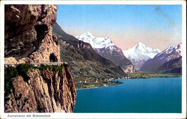 Axenstrasse mit Bristenstock (3073 m) Vorderseite