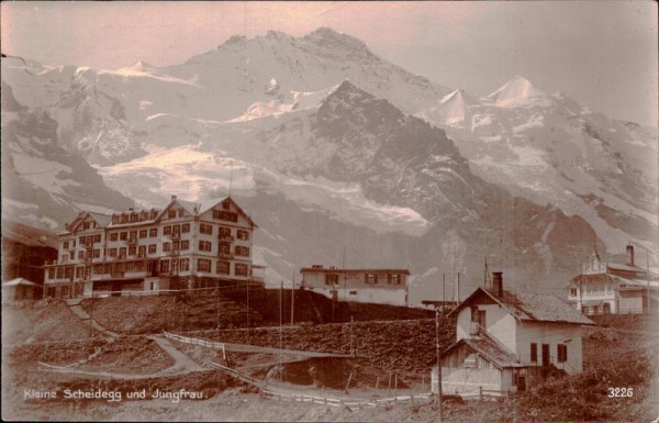 Kleine Scheidegg und Jungfrau Vorderseite