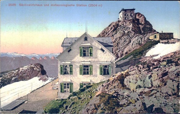 Säntiswirtshaus und meteorologische Station Vorderseite
