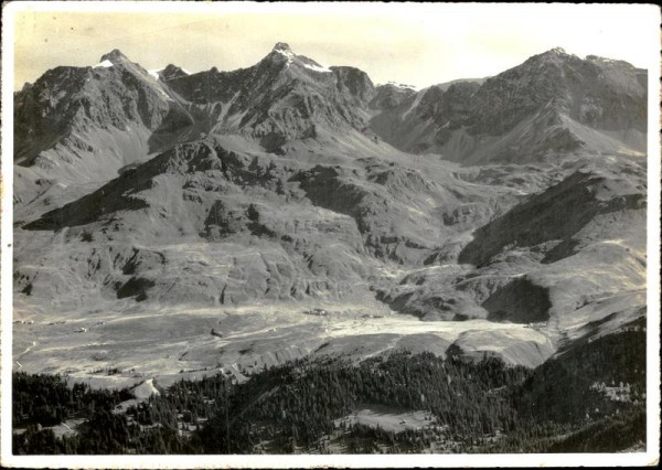 Flix im Oberhalbstein und Piz Calderas. Vorderseite