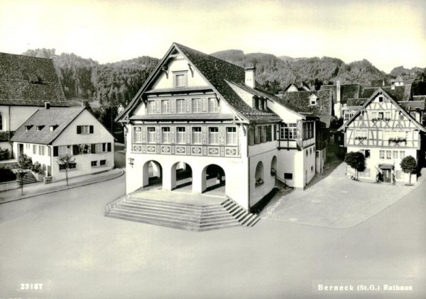 Bermeck, Rathaus Vorderseite