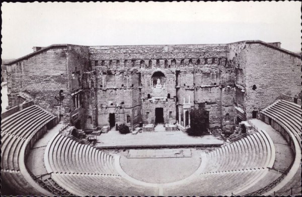 Orange (Vaucluse) Amphitheâtre Romain