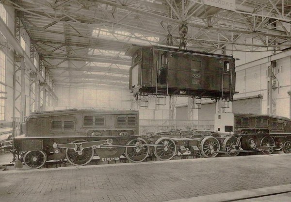 Montagehalle MFO Oerlikon, Krokodillok Ce 6/8II Nr. 12251, "Bahnland Schweiz" "Schätze aus dem Verkehrshaus der Schweiz" Vorderseite