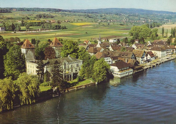 Gottlieben, Flugaufnahme - Blick auf Schloss, Restaurant Drachenburg und Rhein
