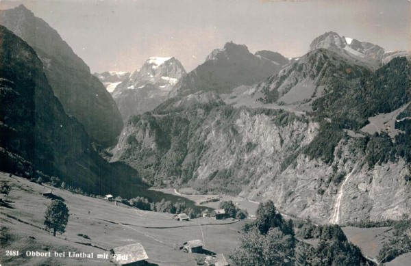 Kurort Obbort bei Linthal mit Tödi Vorderseite
