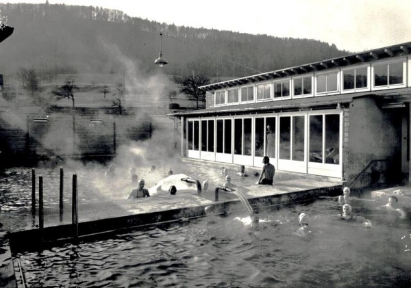 Zurzach-Thermalquelle-Schwimmbad Vorderseite