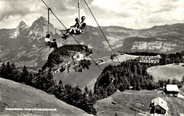 Stoos-Frohnalpstock, Sesselbahn Vorderseite