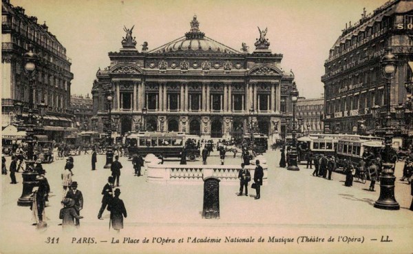 Place de l'Opéra (Paris) Vorderseite