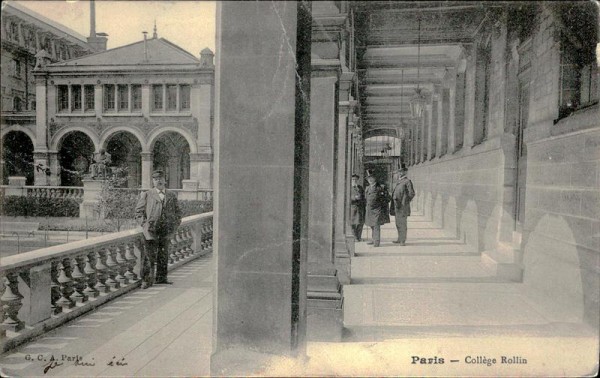 Collège-lycée Jacques-Decour (Paris) Vorderseite