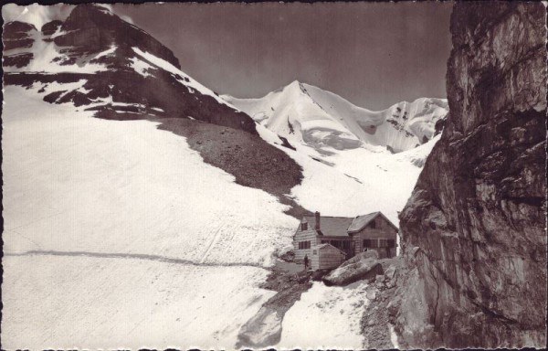 Blümlisalphütte am Hotürli