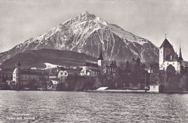 Thunersee, Spiez mit Niesen