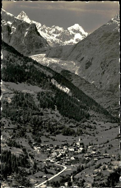 Fiesch mit Finsteraarhorn Vorderseite