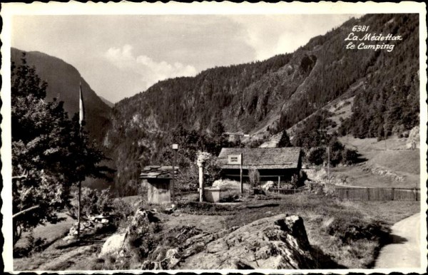 Medettax, le Camping Vorderseite