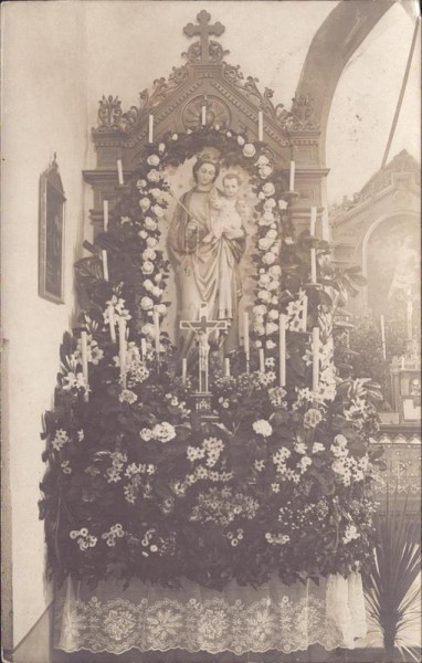 unbekannter Kirchenaltar Vorderseite