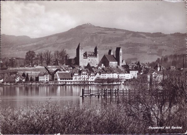 Rapperswil mit Bachtel