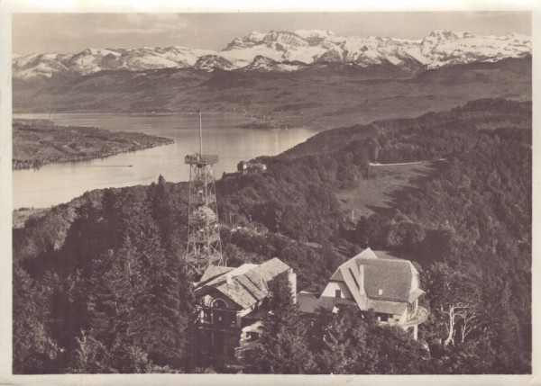 Uetliberg - Blick auf Zürichsee und Glarneralpen