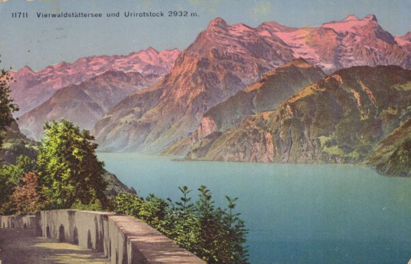Vierwaldstättersee und Uri Rotstock (2932 m)