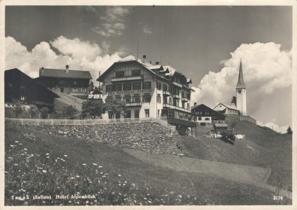 Tenna. (Safien) Hotel Alpenblick Vorderseite