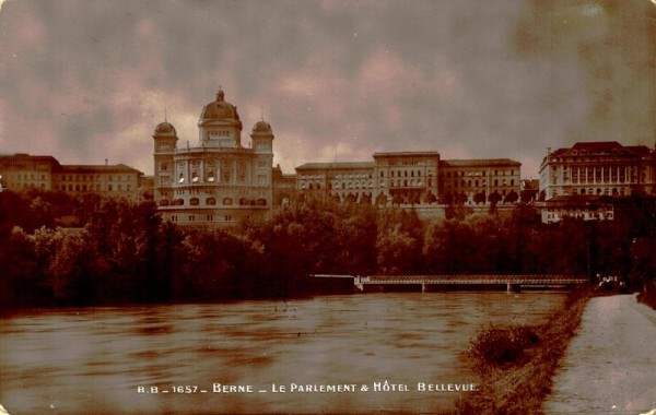 Parlamentsgebäude Vorderseite