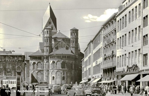 Köln, St. Apostelnkirche Vorderseite