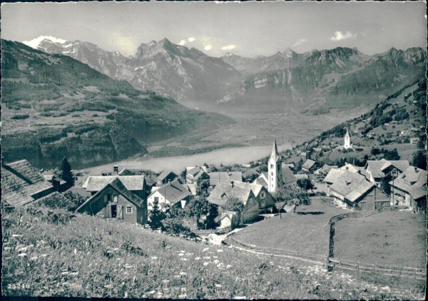 Amden mit Walensee und Glarneralpen Vorderseite