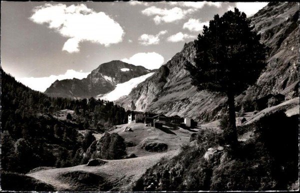 Zermatt, Dörfchen Zmutt Vorderseite