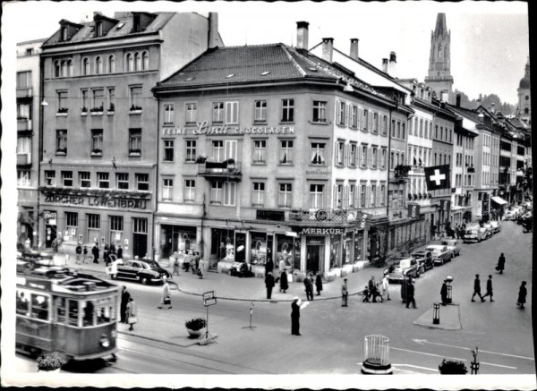 St. Gallen, Theaterplatz Vorderseite