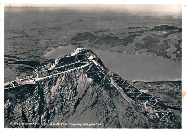Niesen-Kulm, Flugaufnahme Vorderseite