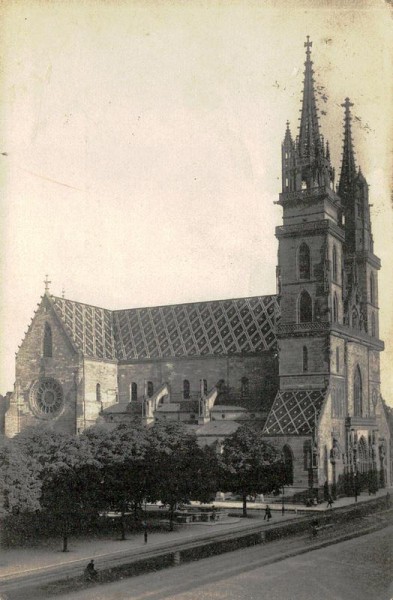 Basler Münster Vorderseite