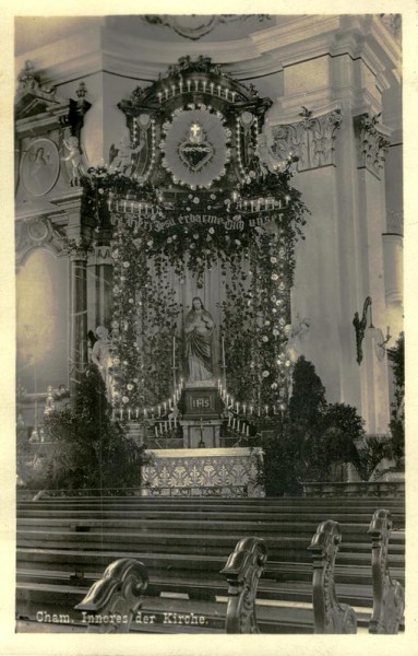 Inneres der kath. Kirche in Cham Vorderseite