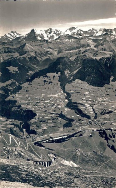 Niesenbahn. Blick auf Mülenhorn und Reichenbach, Jungfraugruppe. 1943 Vorderseite