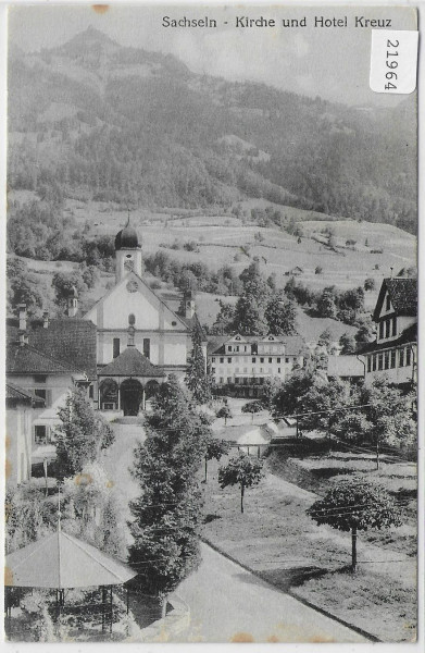 Sachseln - Kirche und Hotel Kreuz