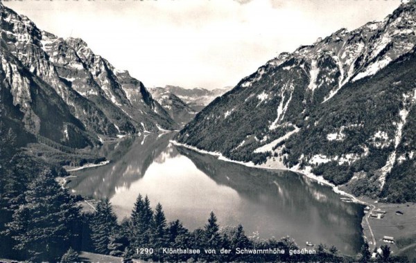 Klöntalersee von der Schwammhöhe gesehen Vorderseite